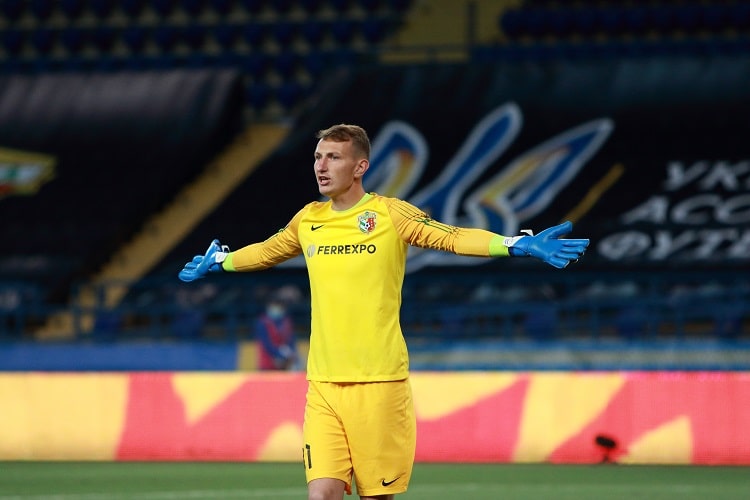 воротар Дмитро Різник