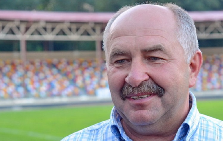 Василь Івегеш тренер